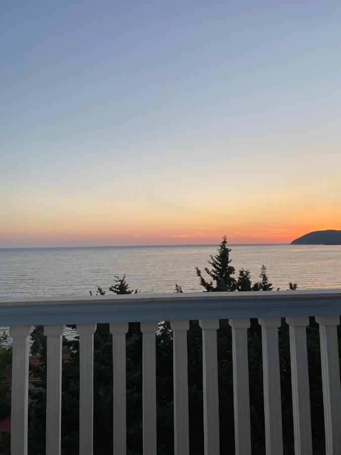 Guest House Perovic Sutomore Buitenkant foto