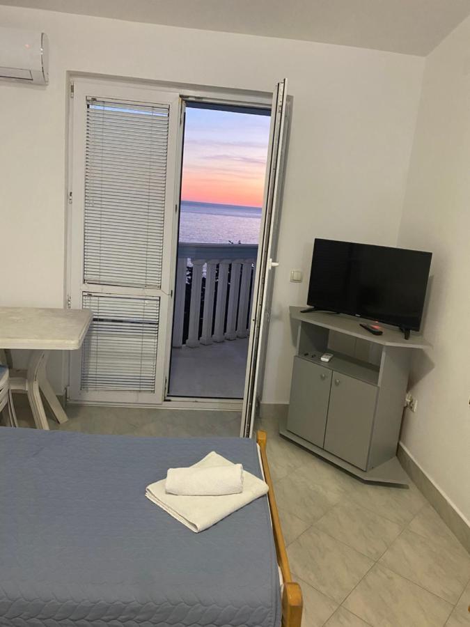 Guest House Perovic Sutomore Buitenkant foto